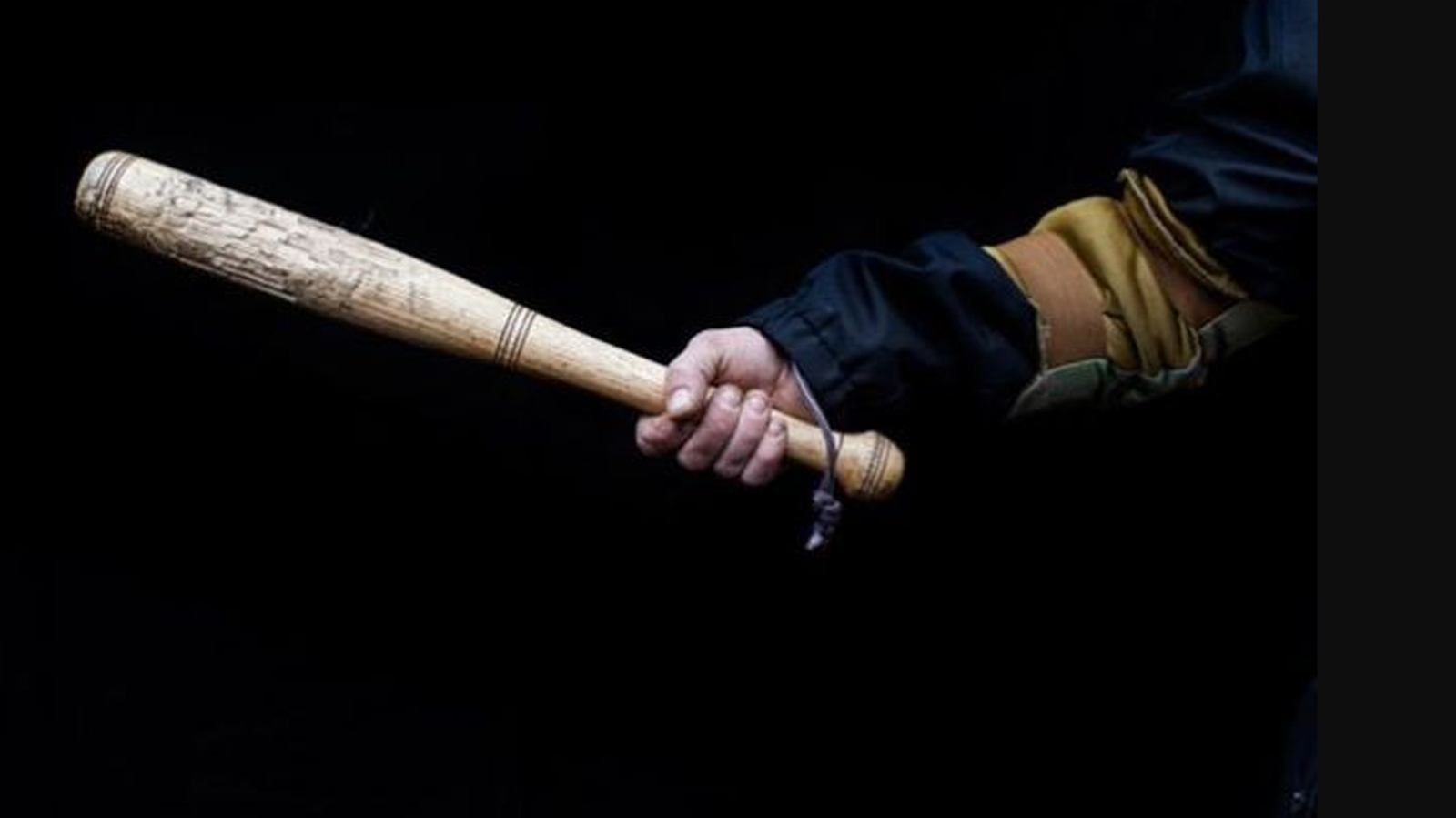 Σοκ στο Περιστέρι: `Αλλη μια απόπειρα κλοπής μοτοσυκλέτας με πέτρες και ρόπαλα 